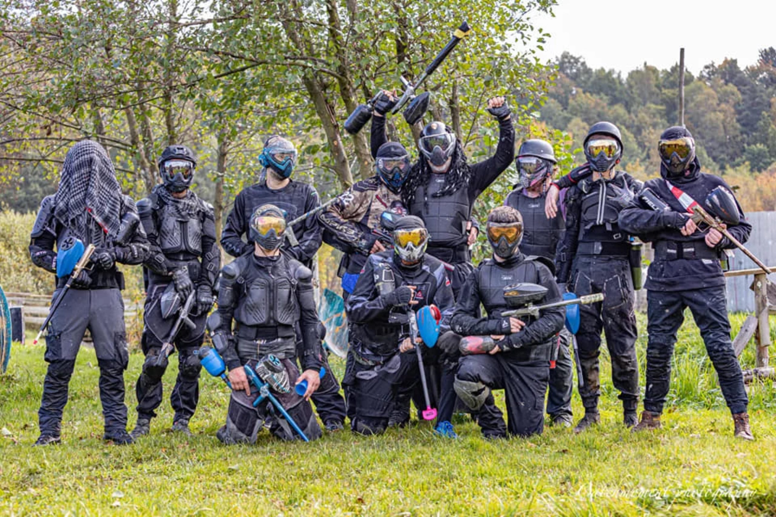 Paintball integracyjny - praca zespołowa